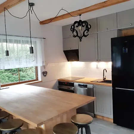 Piastogrod 2 ロッジ ヤロスワビエツ